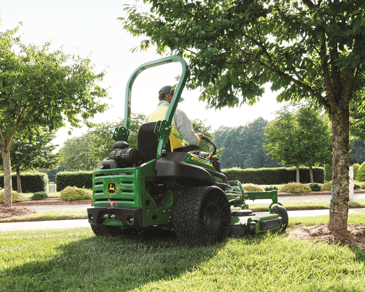 Commercial Zero-Turn Mowers