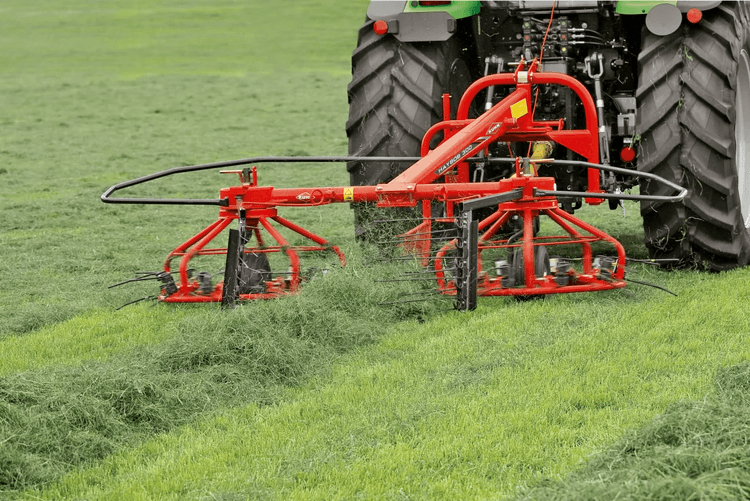 Tedder Rotary Rake Combination